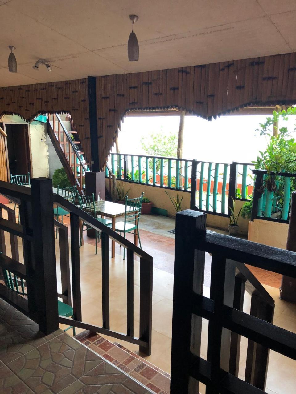 Rl Coastline Inn 엘니도 외부 사진
