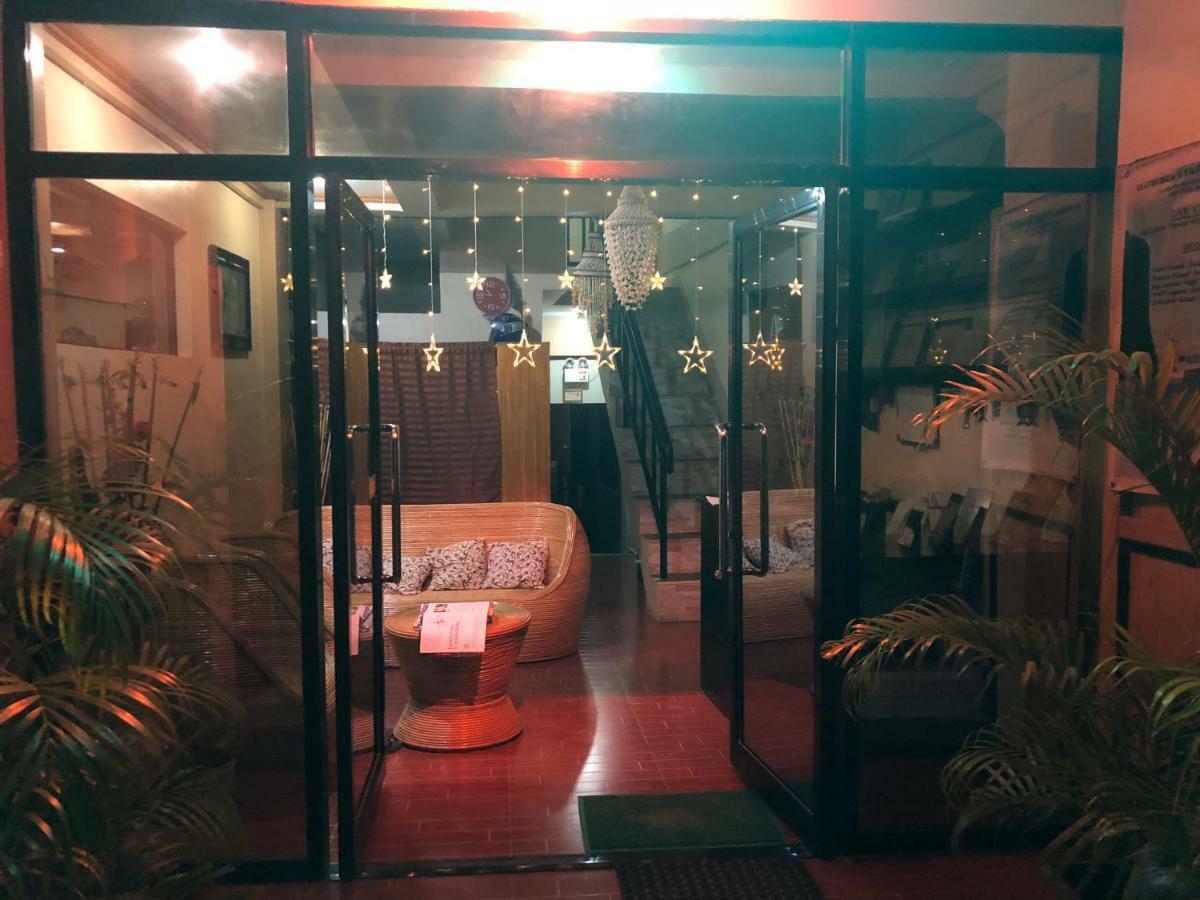 Rl Coastline Inn 엘니도 외부 사진